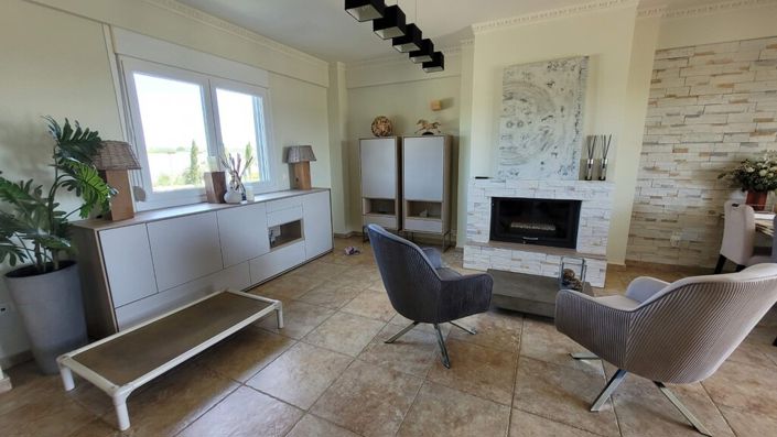 Image No.8-5 Bed Villa for sale