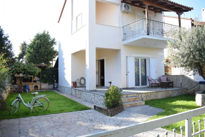 Image No.1-2 Bed Maisonette for sale