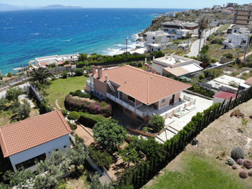 Photo 1 - Cottage 300 m² in Attica