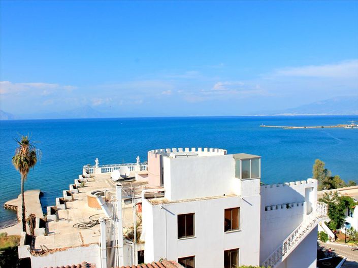 Image No.11-Un hôtel à vendre à Antirrio