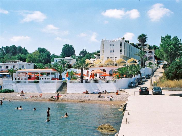 Image No.4-Un hôtel à vendre à Antirrio