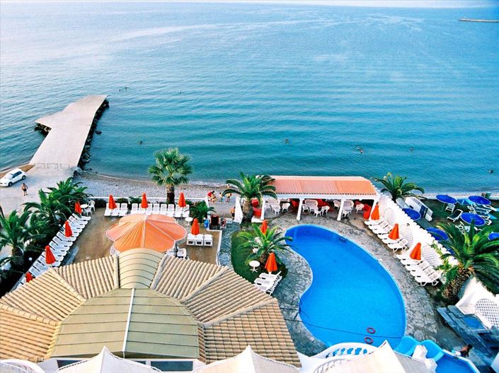 Image No.5-Un hôtel à vendre à Antirrio