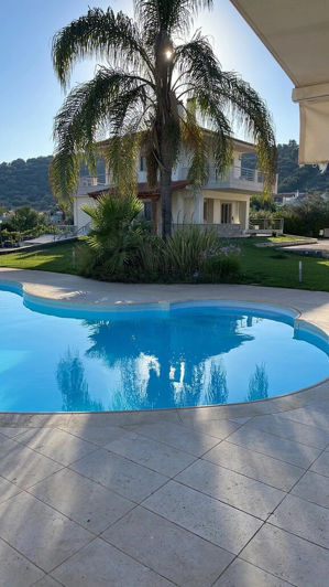 Image No.1-Maisonette for sale