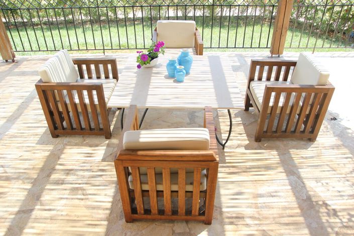 Image No.12-4 Bed Property for sale