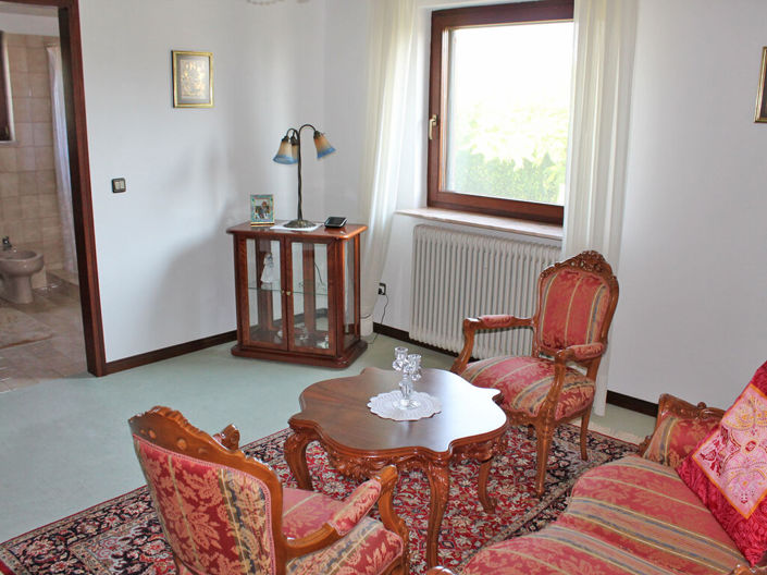 Image No.25-6 Bed Villa for sale