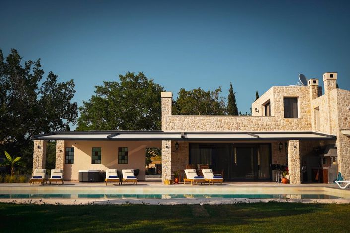 Image No.1-3 Bed Villa for sale