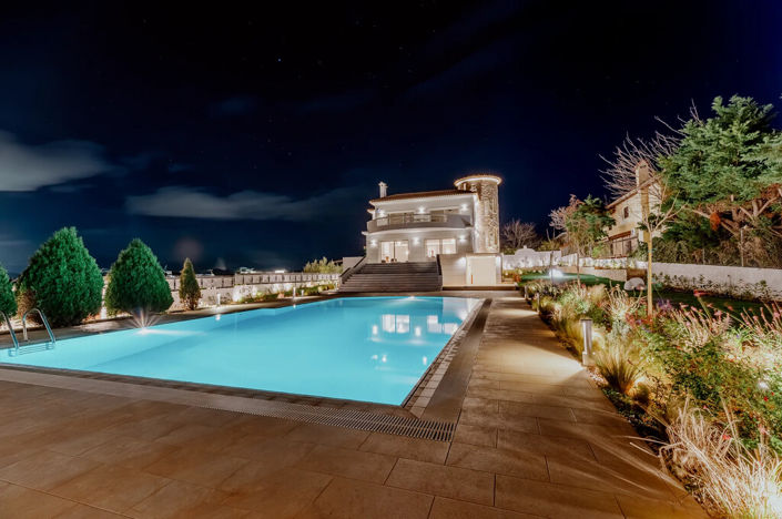 Image No.3-7 Bed Villa for sale