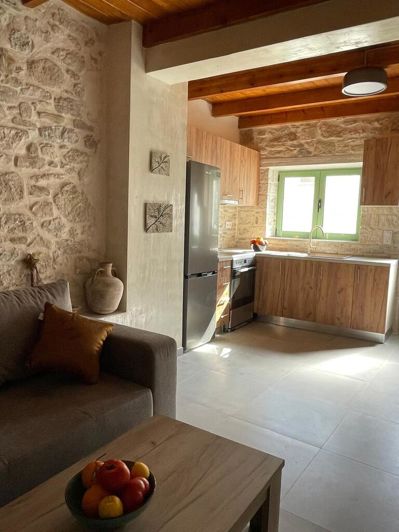 Image No.4-1 Bed Maisonette for sale