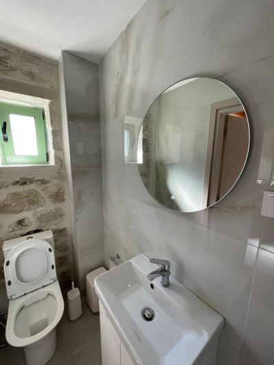 Image No.6-1 Bed Maisonette for sale