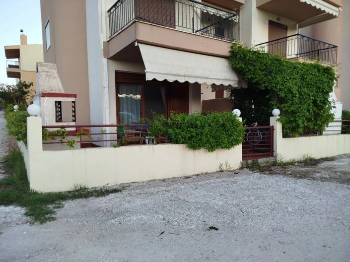 Image No.1-2 Bed Flat for sale
