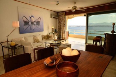 1 - Loutraki, Maisonette
