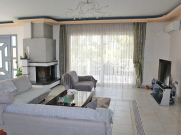 Photo 5 - Villa 697 m² in Central Macedonia