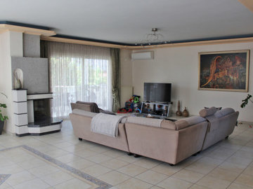 Photo 6 - Villa 697 m² in Central Macedonia