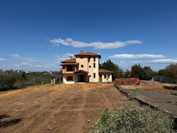 Photo 1 - Cottage 310 m² in Central Macedonia