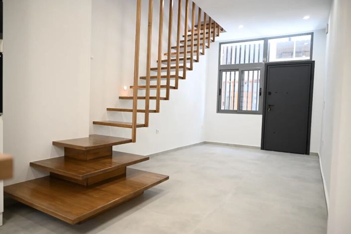 Image No.2-1 Bed Duplex for sale