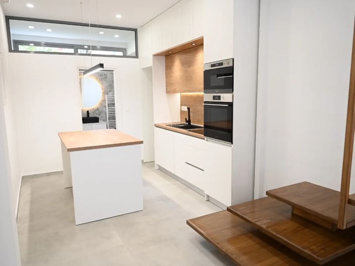 Image No.5-1 Bed Duplex for sale