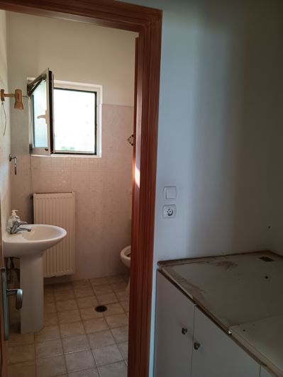 Image No.6-3 Bed Maisonette for sale