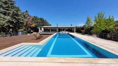 Photo 2 - Villa 500 m² in Central Macedonia