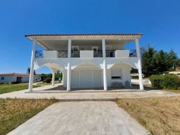 Photo 2 - Cottage 196 m² in Central Macedonia