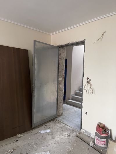 Image No.14-2 Bed Flat for sale