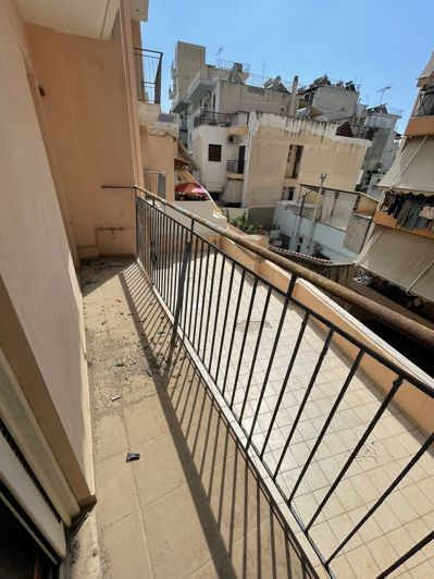 Image No.4-2 Bed Flat for sale