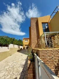 Photo 3 - Cottage 450 m² in Attica