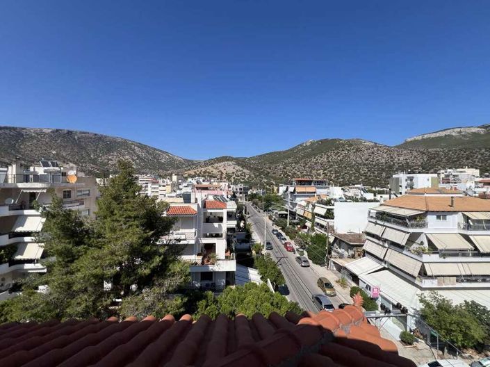 Image No.20-3 Bed Maisonette for sale