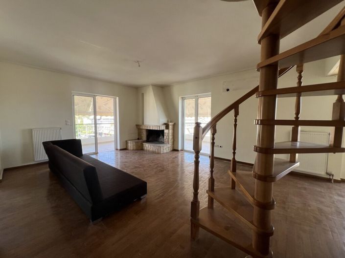 Image No.4-3 Bed Maisonette for sale