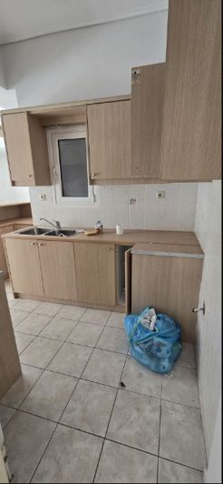 Image No.10-4 Bed Flat for sale