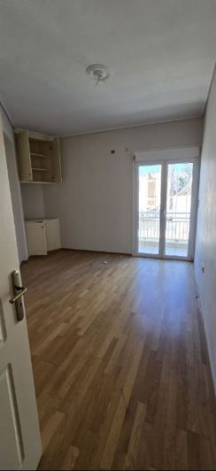 Image No.6-4 Bed Flat for sale