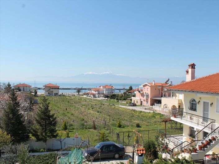 Image No.1-2 Bed Maisonette for sale
