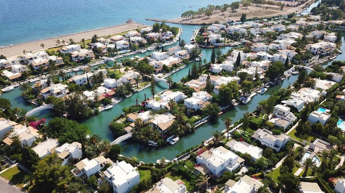 Image No.2-Propriété de 3 chambres à vendre à Trizina