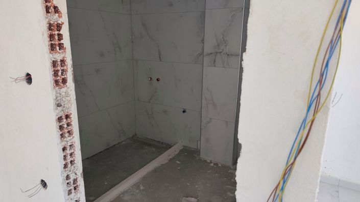 Image No.12-3 Bed Maisonette for sale
