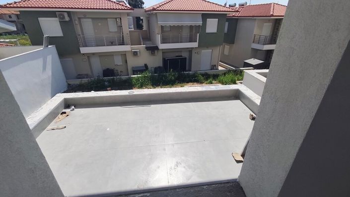 Image No.16-3 Bed Maisonette for sale