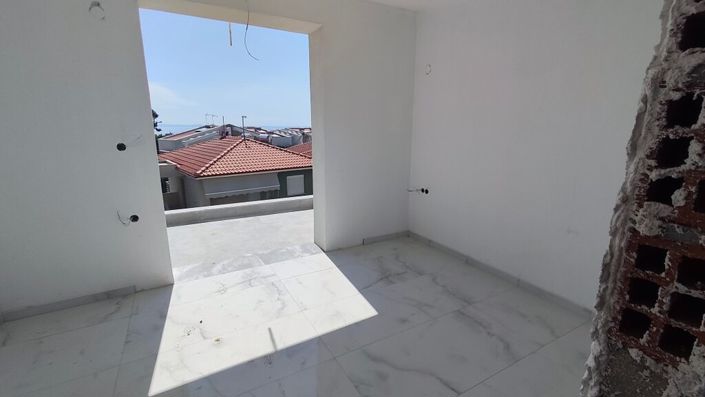 Image No.20-3 Bed Maisonette for sale