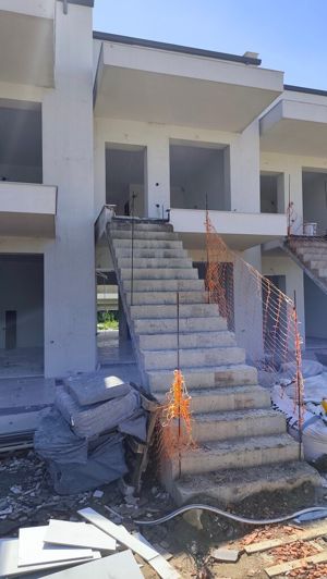 Image No.7-3 Bed Maisonette for sale