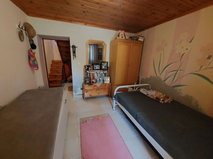 Image No.4-1 Bed Maisonette for sale