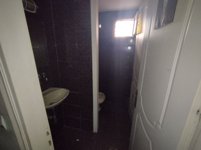 Image No.14-1 Bed Property for sale