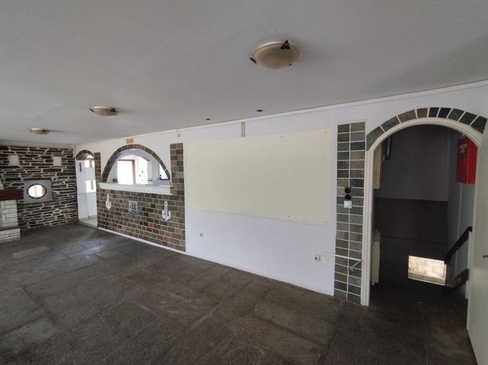 Image No.2-1 Bed Property for sale