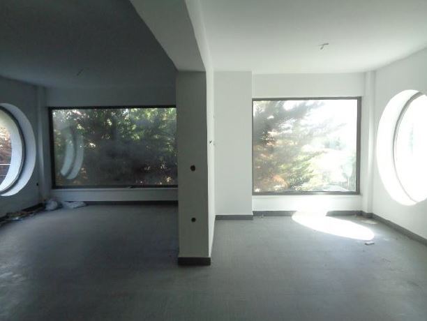 Image No.6-11 Bed Property for sale