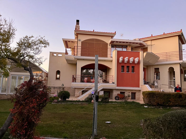 Image No.2-4 Bed Villa for sale