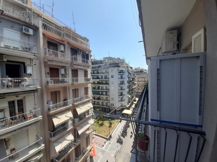 Image No.18-2 Bed Flat for sale