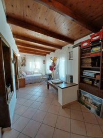 Photo 10 - Cottage 190 m² in Central Macedonia