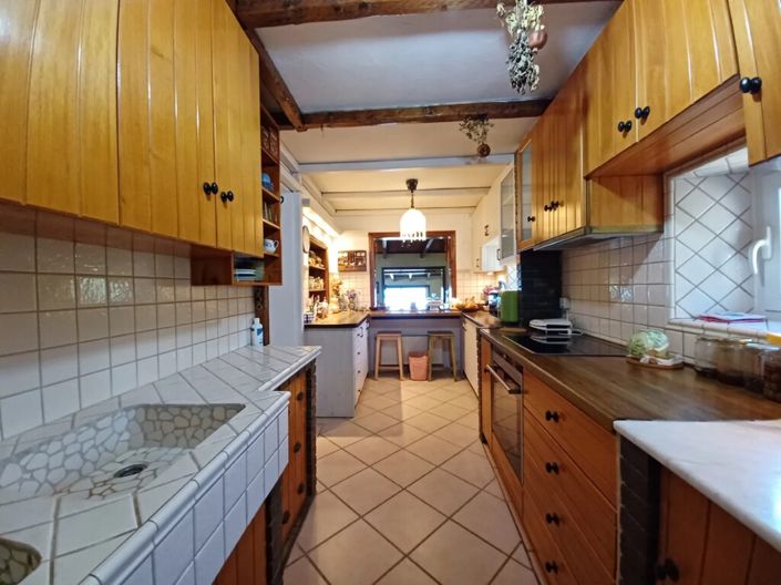 Image No.16-4 Bed Property for sale