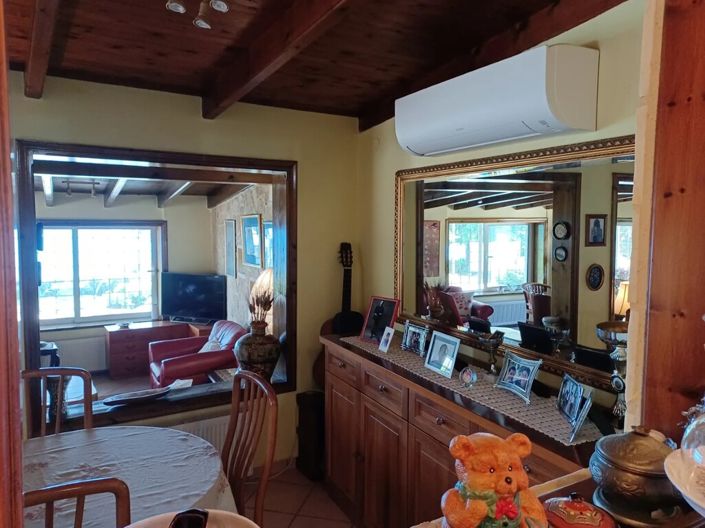 Image No.19-4 Bed Property for sale