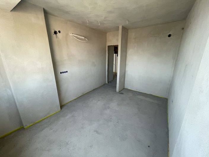 Image No.13-Maisonette for sale