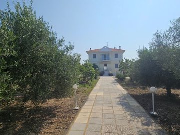 Photo 6 - Villa 288 m² in Central Macedonia