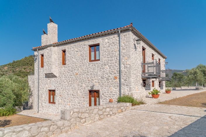 Image No.27-7 Bed Villa for sale