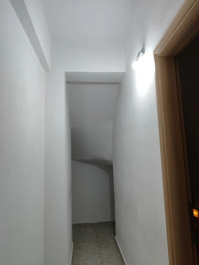 Image No.6-2 Bed Maisonette for sale