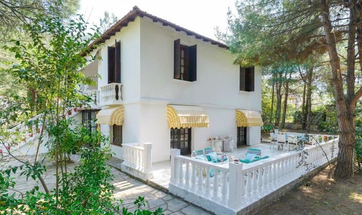 Image No.4-6 Bed Villa for sale